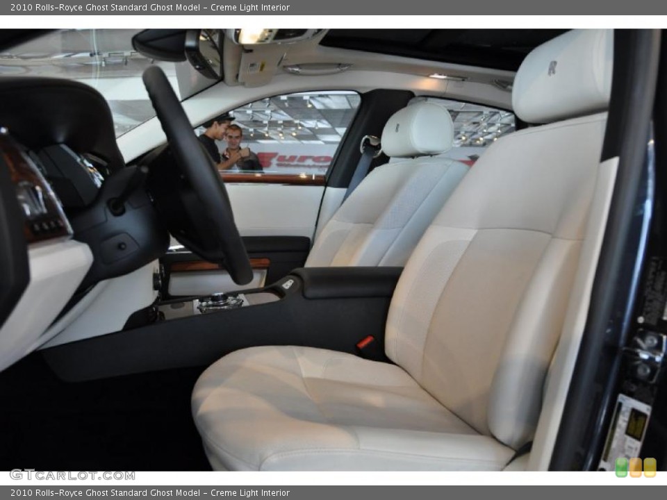 Creme Light Interior Photo for the 2010 Rolls-Royce Ghost  #49212890