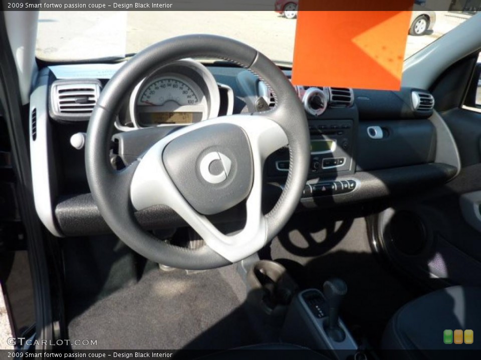 Design Black Interior Dashboard for the 2009 Smart fortwo passion coupe #49215446