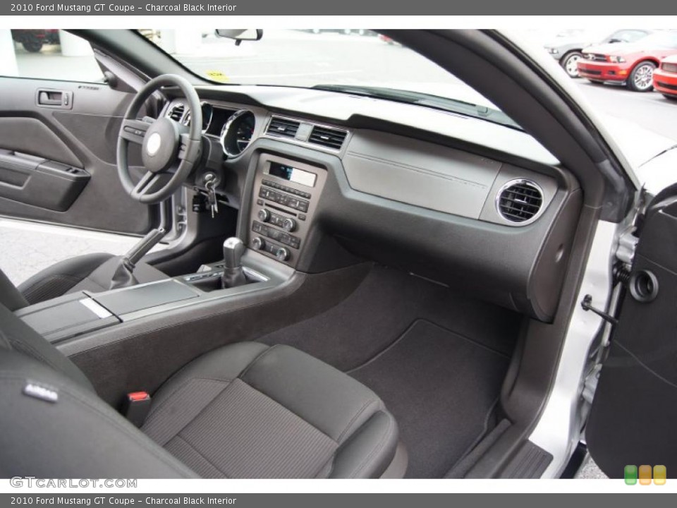 Charcoal Black Interior Photo for the 2010 Ford Mustang GT Coupe #49216271