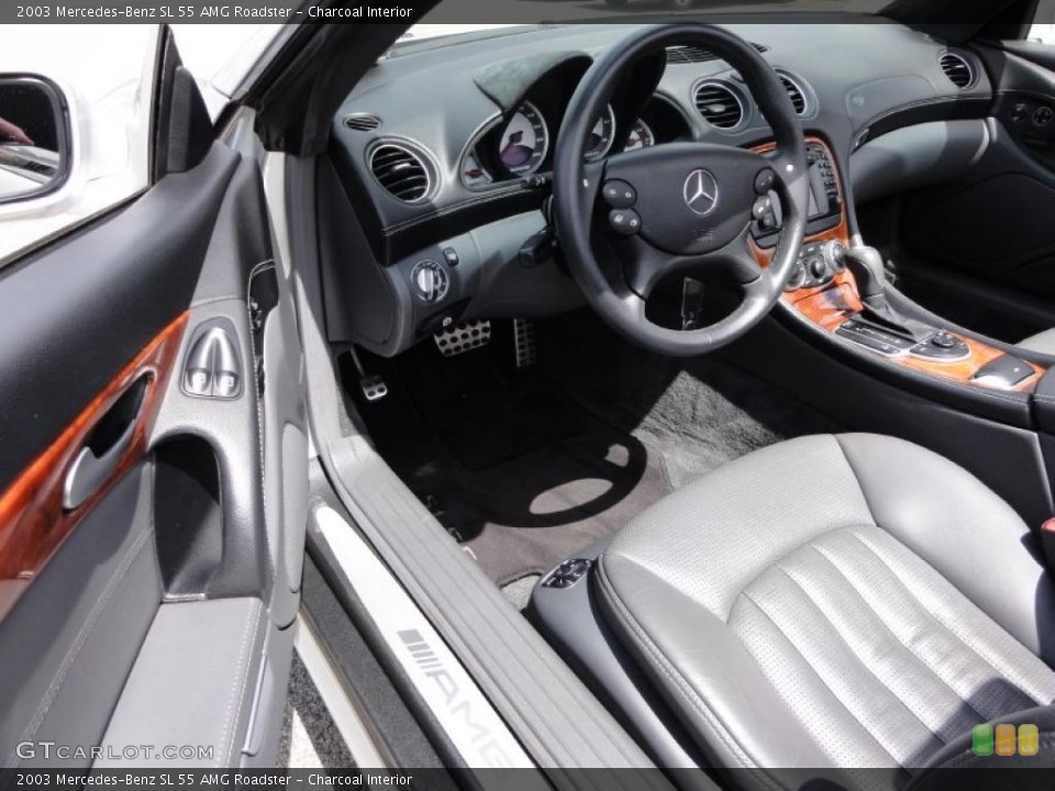 Charcoal Interior Photo for the 2003 Mercedes-Benz SL 55 AMG Roadster #49217069
