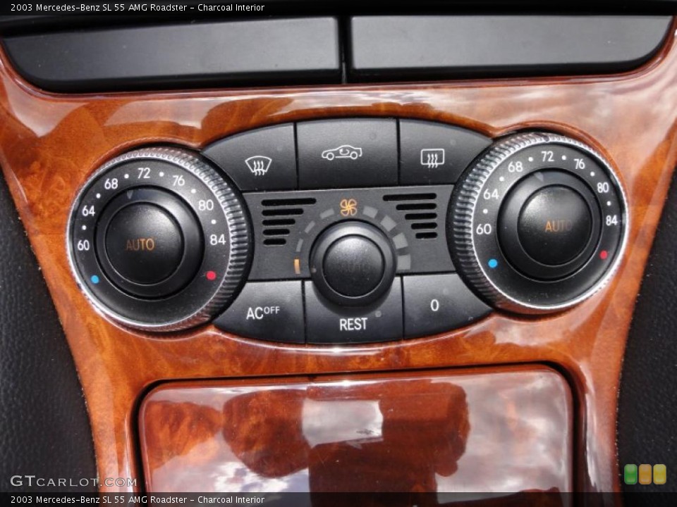 Charcoal Interior Controls for the 2003 Mercedes-Benz SL 55 AMG Roadster #49217486