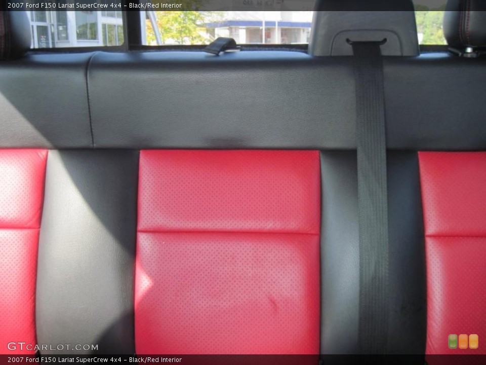 Black/Red Interior Photo for the 2007 Ford F150 Lariat SuperCrew 4x4 #49226690