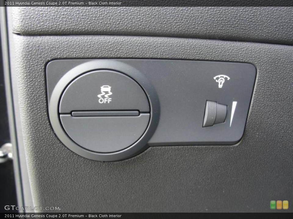 Black Cloth Interior Controls for the 2011 Hyundai Genesis Coupe 2.0T Premium #49237008