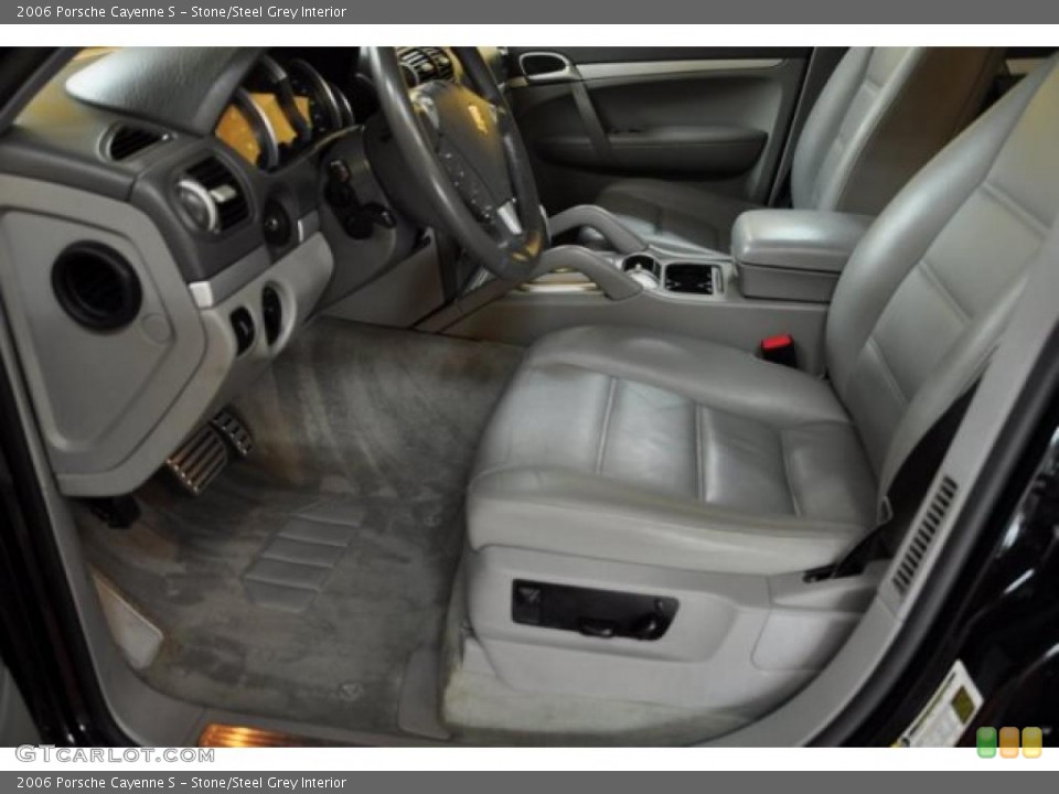 Stone/Steel Grey Interior Photo for the 2006 Porsche Cayenne S #49243752