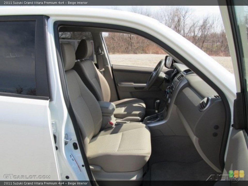 Beige Interior Photo for the 2011 Suzuki Grand Vitara Premium 4x4 #49247927