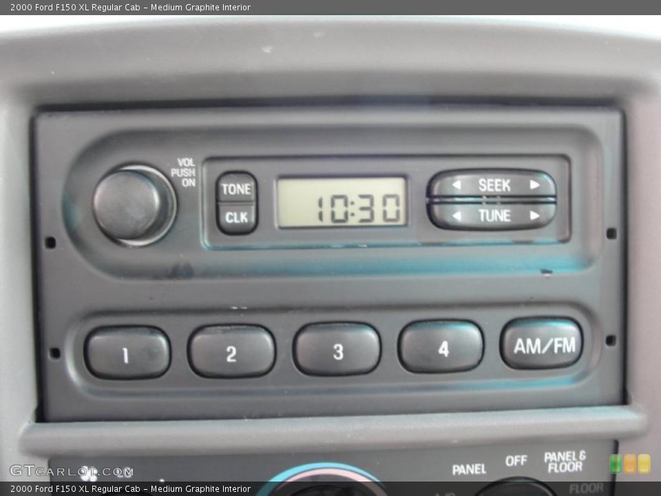 Medium Graphite Interior Controls for the 2000 Ford F150 XL Regular Cab #49257494