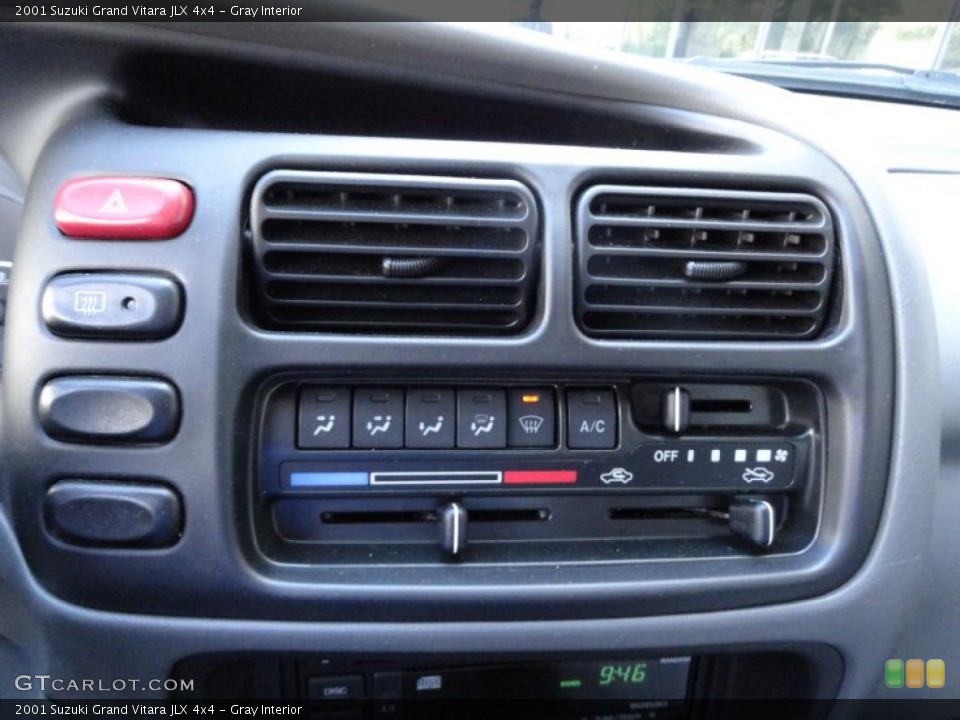 Gray Interior Controls for the 2001 Suzuki Grand Vitara JLX 4x4 #49259012