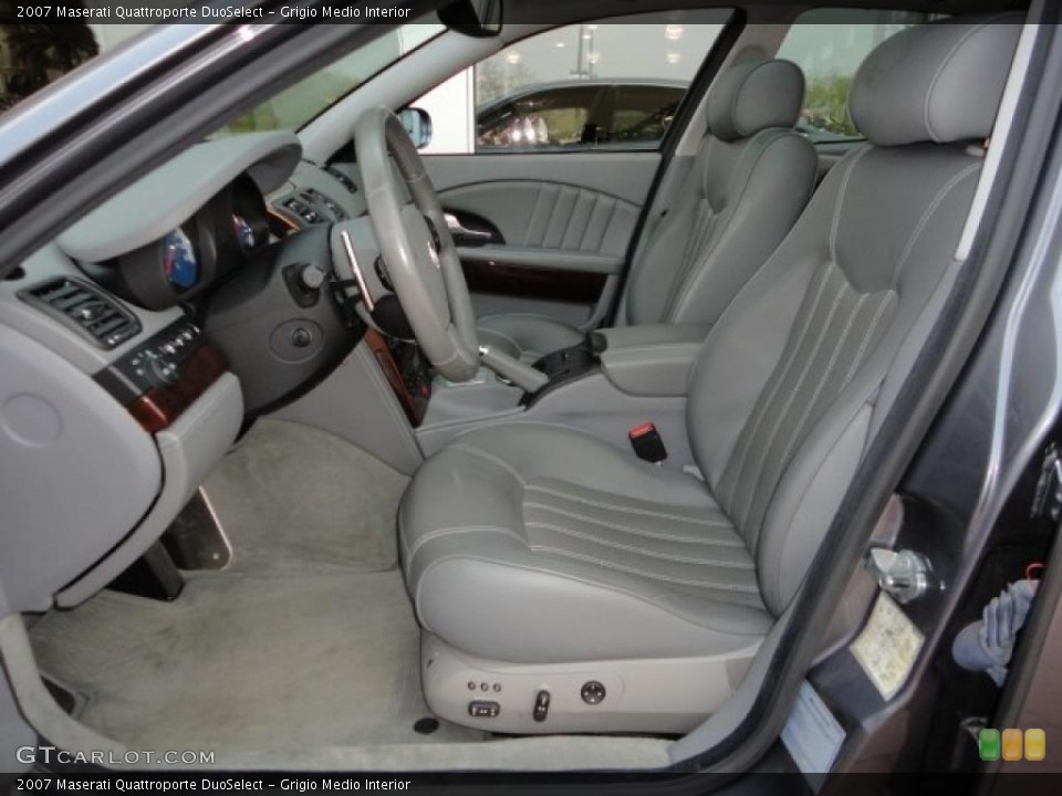 Grigio Medio Interior Photo for the 2007 Maserati Quattroporte DuoSelect #49270196