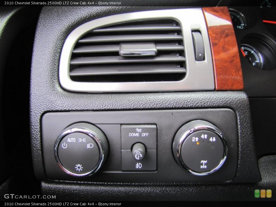 Ebony Interior Controls for the 2010 Chevrolet Silverado 2500HD LTZ Crew Cab 4x4 #49289750