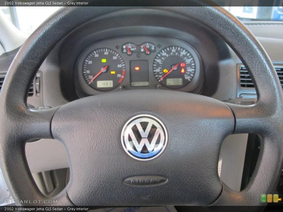 Grey Interior Steering Wheel for the 2002 Volkswagen Jetta GLS Sedan #49290260