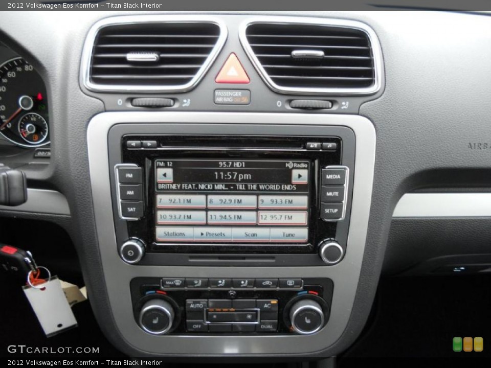 Titan Black Interior Controls for the 2012 Volkswagen Eos Komfort #49292135