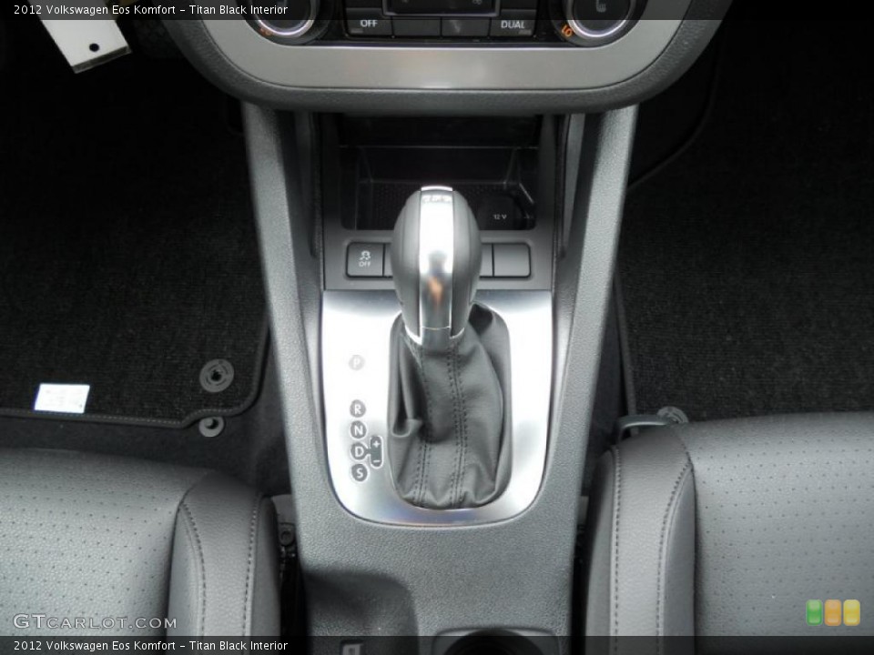 Titan Black Interior Transmission for the 2012 Volkswagen Eos Komfort #49292147