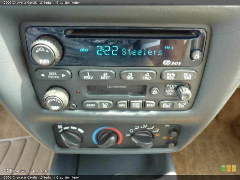 Graphite Interior Controls for the 2002 Chevrolet Cavalier LS Sedan #49303815