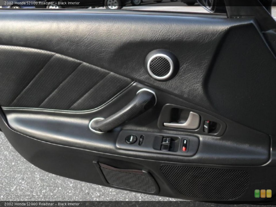 Black Interior Door Panel for the 2002 Honda S2000 Roadster #49303833