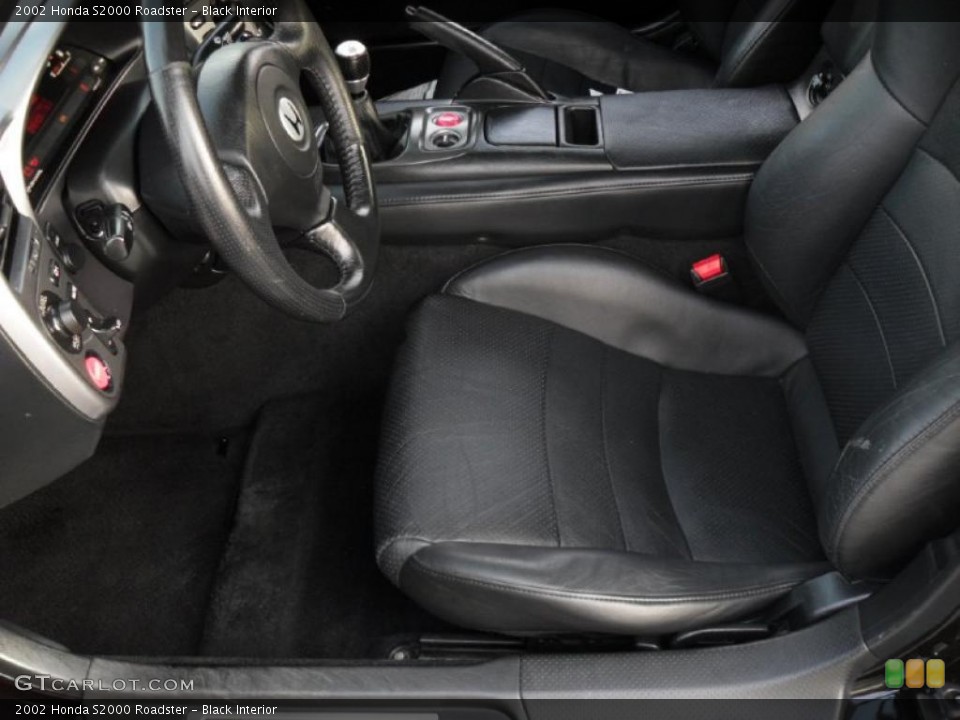 Black Interior Photo for the 2002 Honda S2000 Roadster #49304022