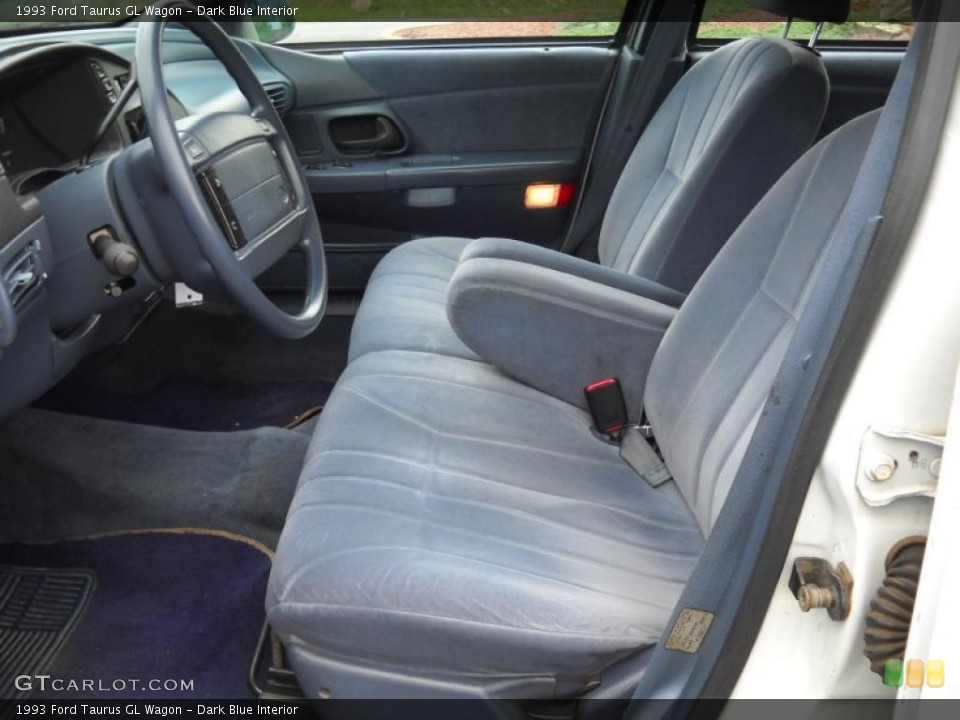 Dark Blue Interior Photo for the 1993 Ford Taurus GL Wagon #49305168