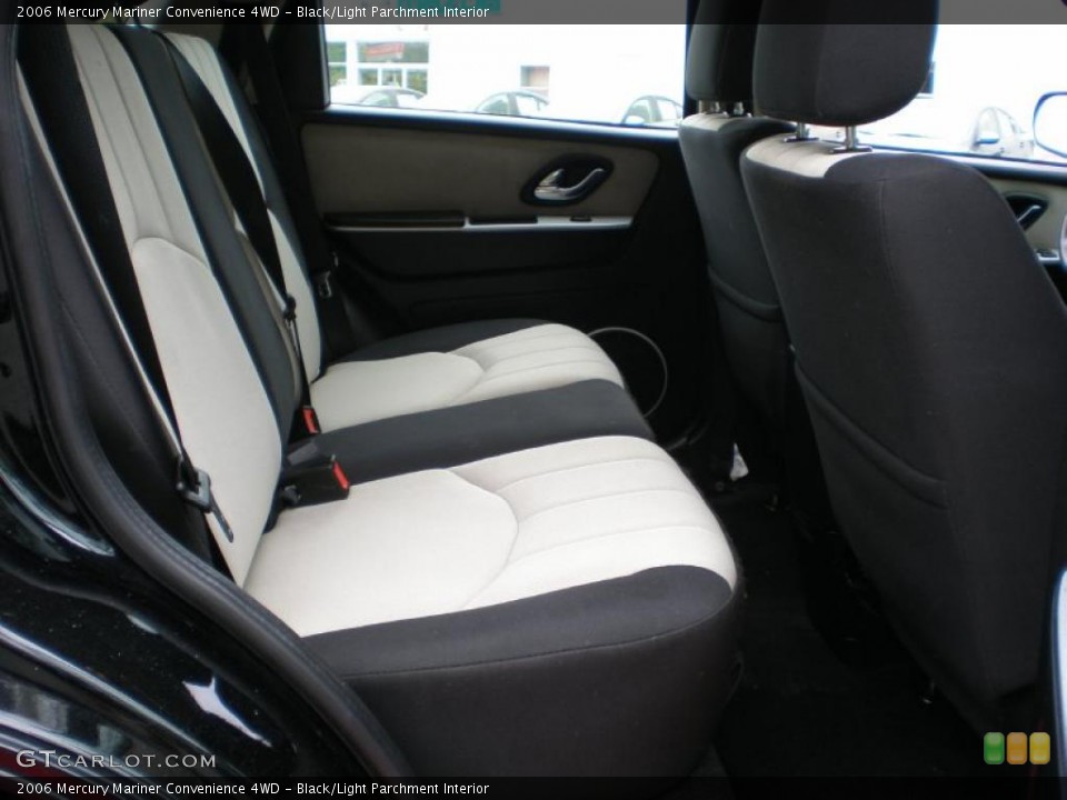 Black/Light Parchment Interior Photo for the 2006 Mercury Mariner Convenience 4WD #49305603