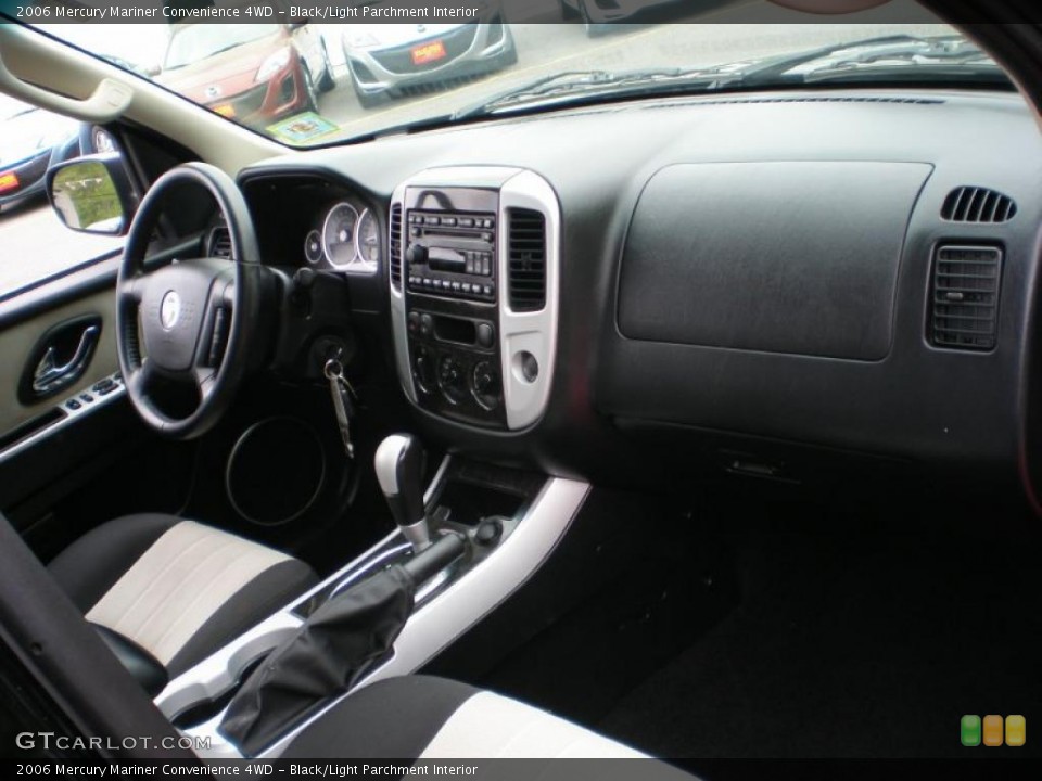 Black/Light Parchment Interior Photo for the 2006 Mercury Mariner Convenience 4WD #49305636