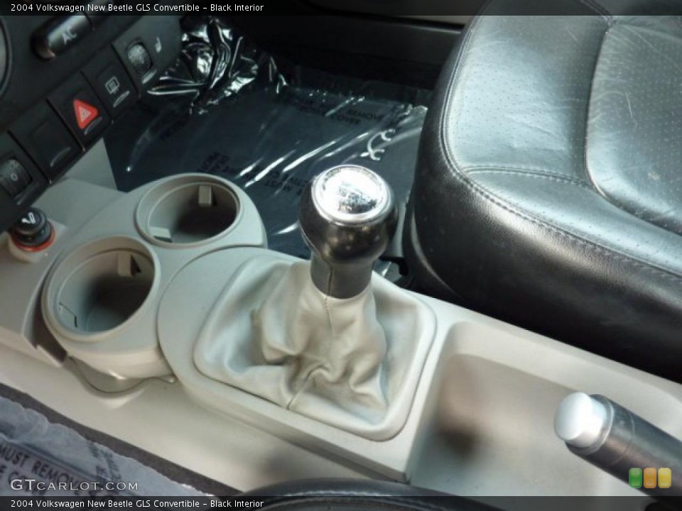 Black Interior Transmission for the 2004 Volkswagen New Beetle GLS Convertible #49306713