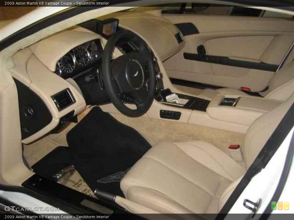 Sandstorm 2009 Aston Martin V8 Vantage Interiors