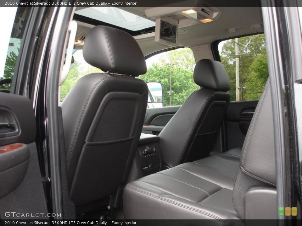 Ebony Interior Photo for the 2010 Chevrolet Silverado 3500HD LTZ Crew Cab Dually #49317003