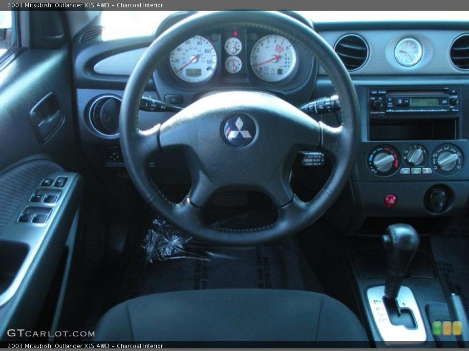Charcoal Interior Dashboard for the 2003 Mitsubishi Outlander XLS 4WD #49319019
