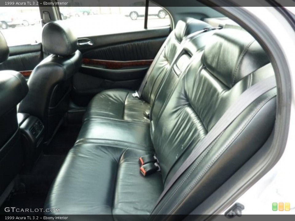 Ebony Interior Photo for the 1999 Acura TL 3.2 #49319580