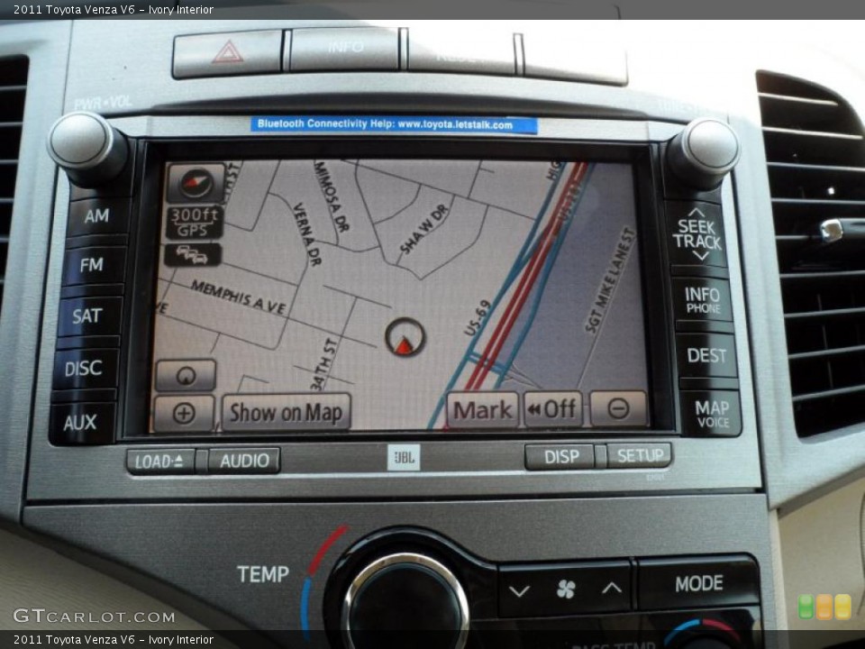 Ivory Interior Navigation for the 2011 Toyota Venza V6 #49320153