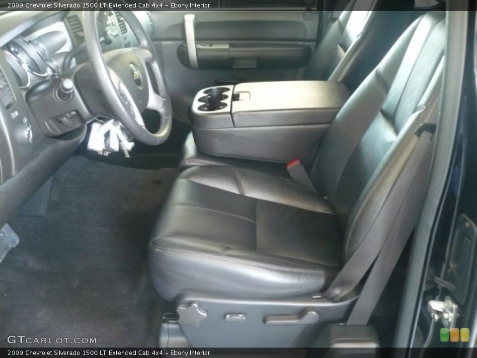 Ebony Interior Photo for the 2009 Chevrolet Silverado 1500 LT Extended Cab 4x4 #49325439