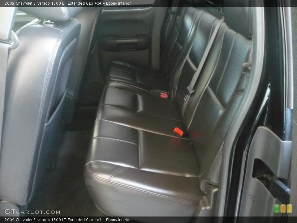Ebony Interior Photo for the 2009 Chevrolet Silverado 1500 LT Extended Cab 4x4 #49325448