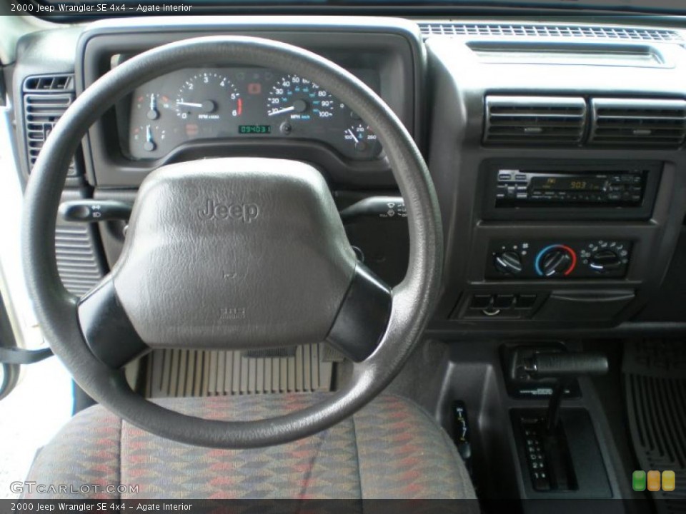 Agate Interior Photo for the 2000 Jeep Wrangler SE 4x4 #49327617