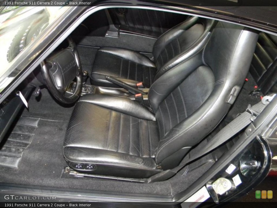 Black Interior Photo for the 1991 Porsche 911 Carrera 2 Coupe #49330704