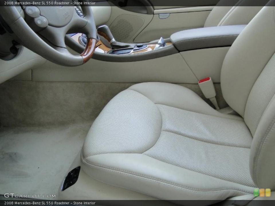 Stone Interior Photo for the 2008 Mercedes-Benz SL 550 Roadster #49339752
