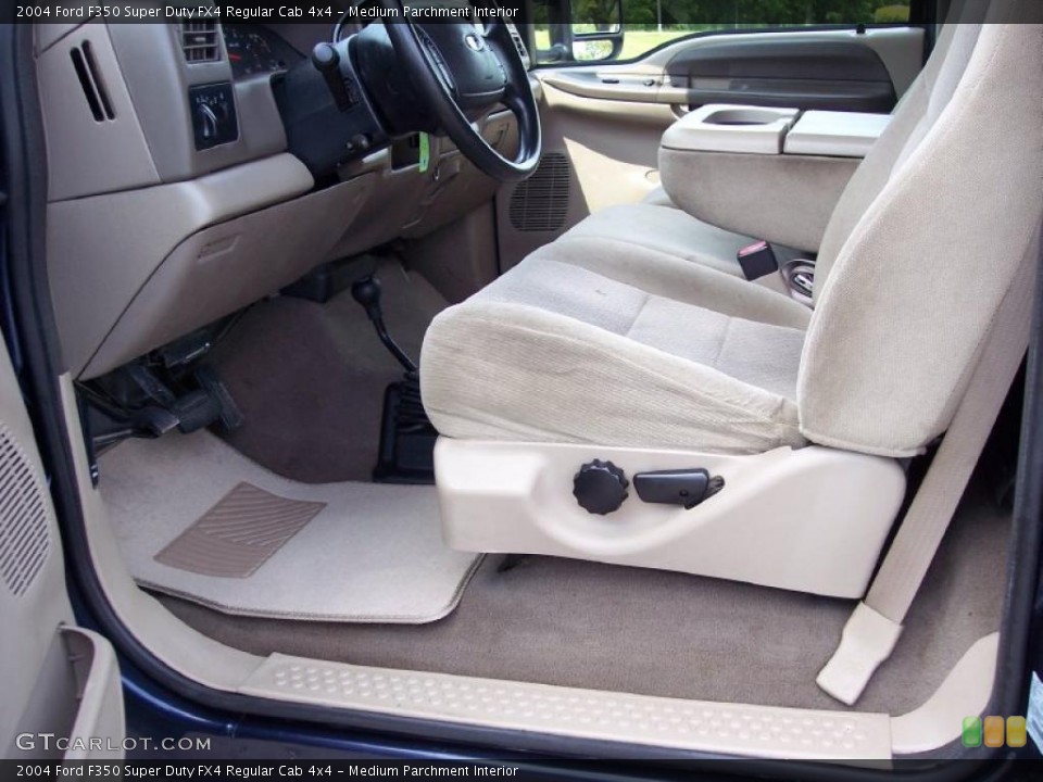 Medium Parchment Interior Photo for the 2004 Ford F350 Super Duty FX4 Regular Cab 4x4 #49341735