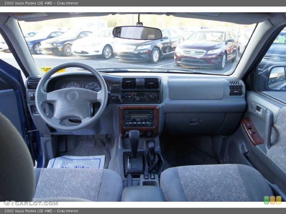 Gray Interior Dashboard for the 2002 Isuzu Rodeo LSE 4WD #49342110