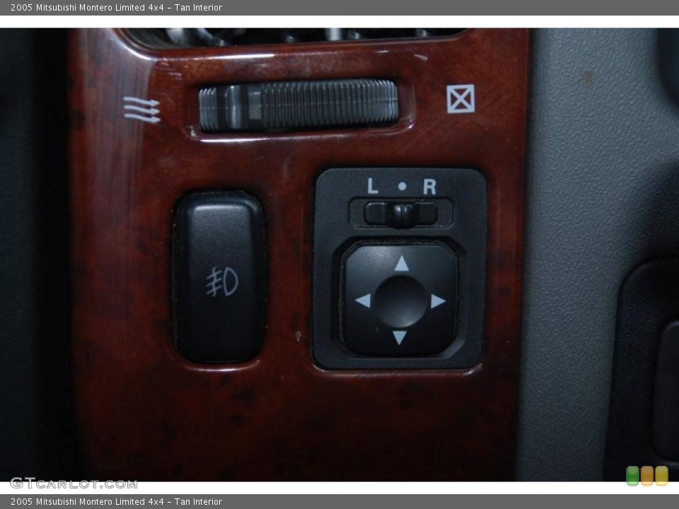 Tan Interior Controls for the 2005 Mitsubishi Montero Limited 4x4 #49342491