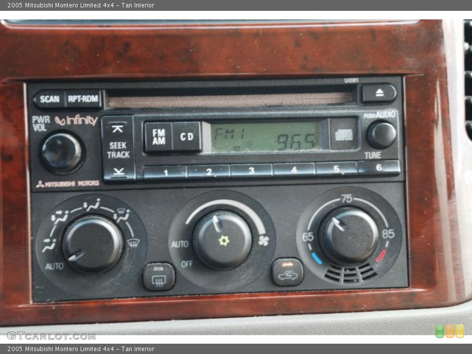 Tan Interior Controls for the 2005 Mitsubishi Montero Limited 4x4 #49342617