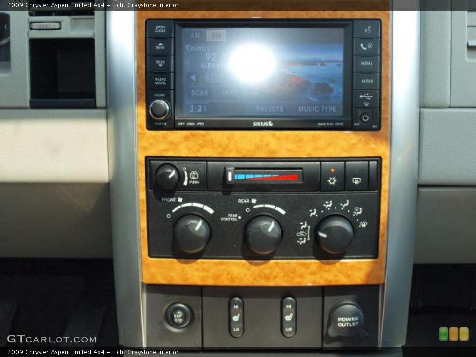 Light Graystone Interior Controls for the 2009 Chrysler Aspen Limited 4x4 #49345206