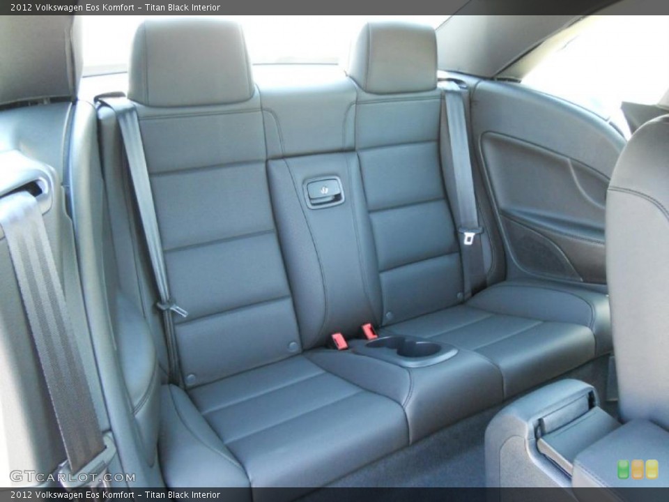 Titan Black Interior Photo for the 2012 Volkswagen Eos Komfort #49351249