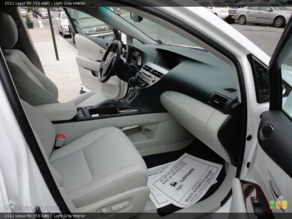 Light Gray Interior Photo for the 2011 Lexus RX 350 AWD #49355887