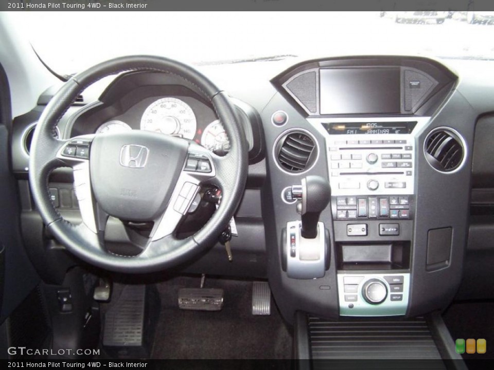 Black Interior Dashboard for the 2011 Honda Pilot Touring 4WD #49368380