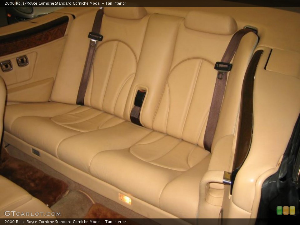 Tan Interior Photo for the 2000 Rolls-Royce Corniche  #49372490