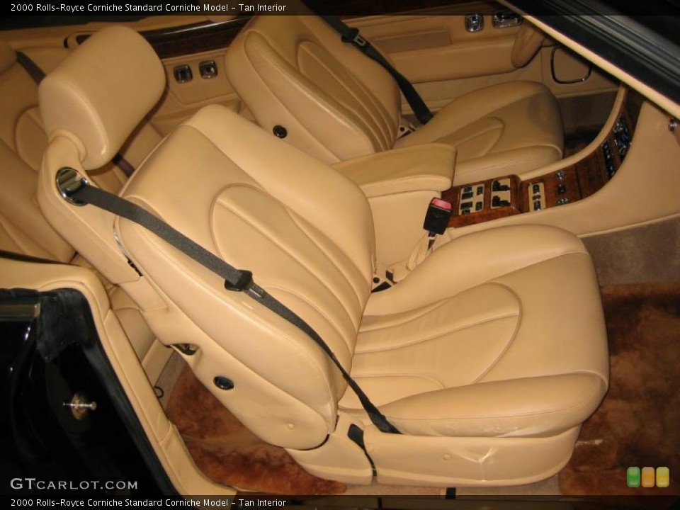 Tan Interior Photo for the 2000 Rolls-Royce Corniche  #49372550