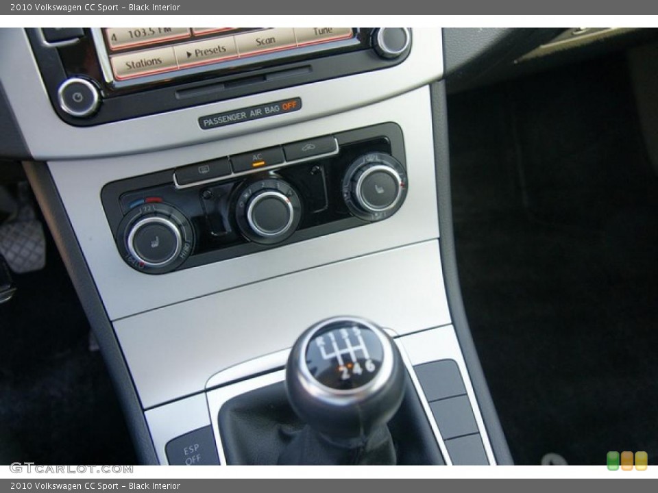 Black Interior Controls for the 2010 Volkswagen CC Sport #49373552