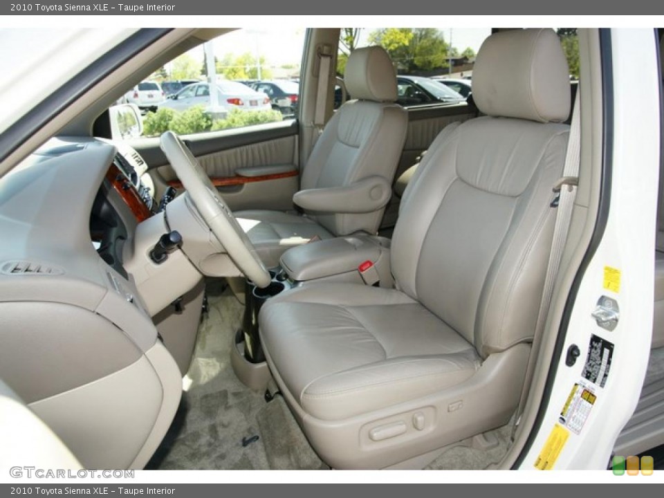 Taupe Interior Photo for the 2010 Toyota Sienna XLE #49373813