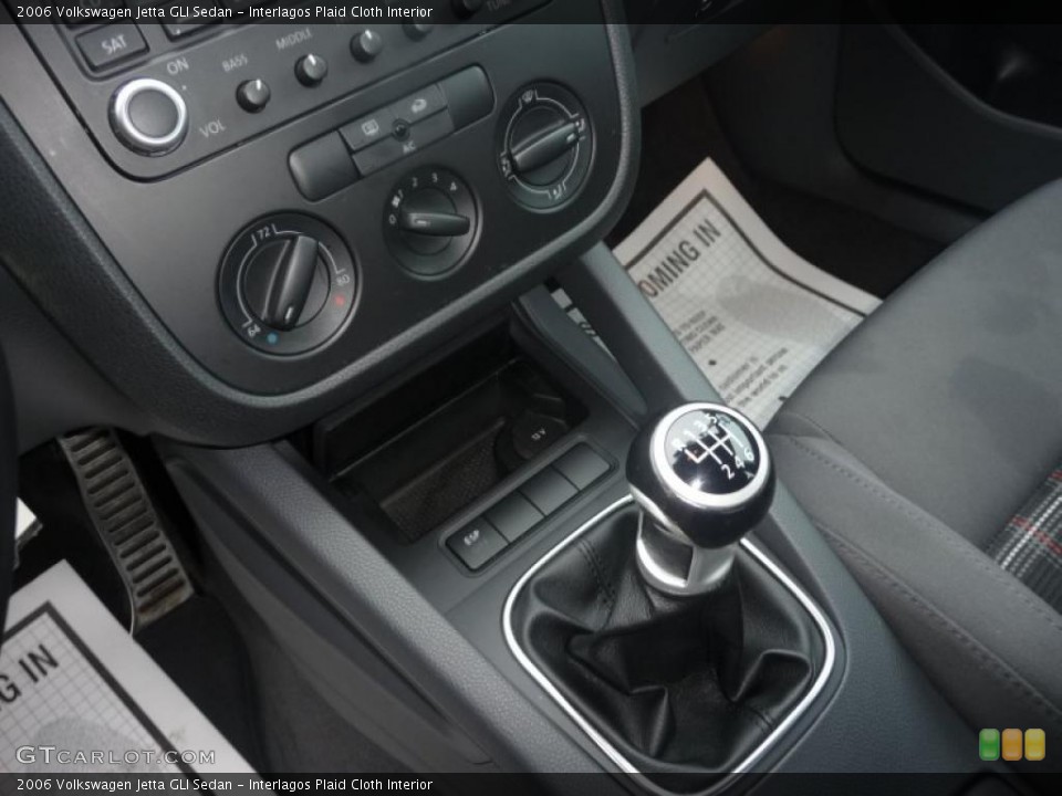 Interlagos Plaid Cloth Interior Transmission for the 2006 Volkswagen Jetta GLI Sedan #49373940