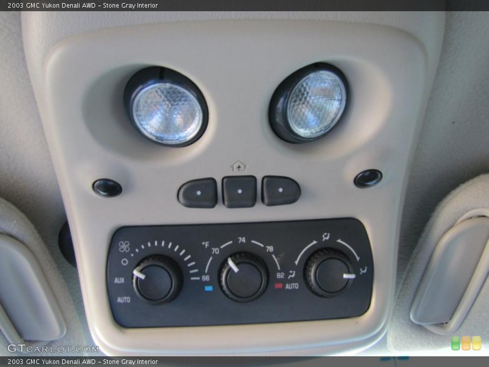 Stone Gray Interior Controls for the 2003 GMC Yukon Denali AWD #49380082