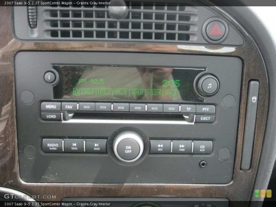 Granite Gray Interior Controls for the 2007 Saab 9-5 2.3T SportCombi Wagon #49383827