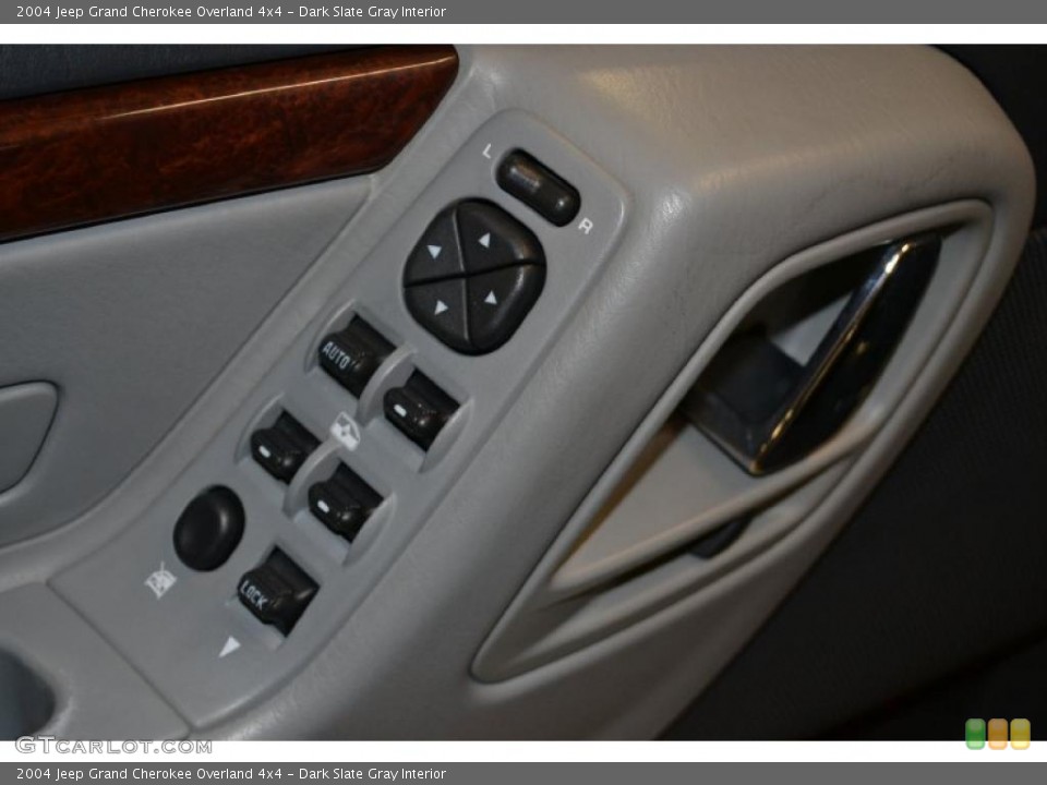 Dark Slate Gray Interior Controls for the 2004 Jeep Grand Cherokee Overland 4x4 #49397378