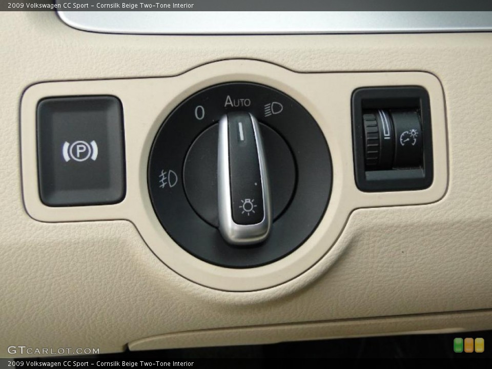 Cornsilk Beige Two-Tone Interior Controls for the 2009 Volkswagen CC Sport #49398131